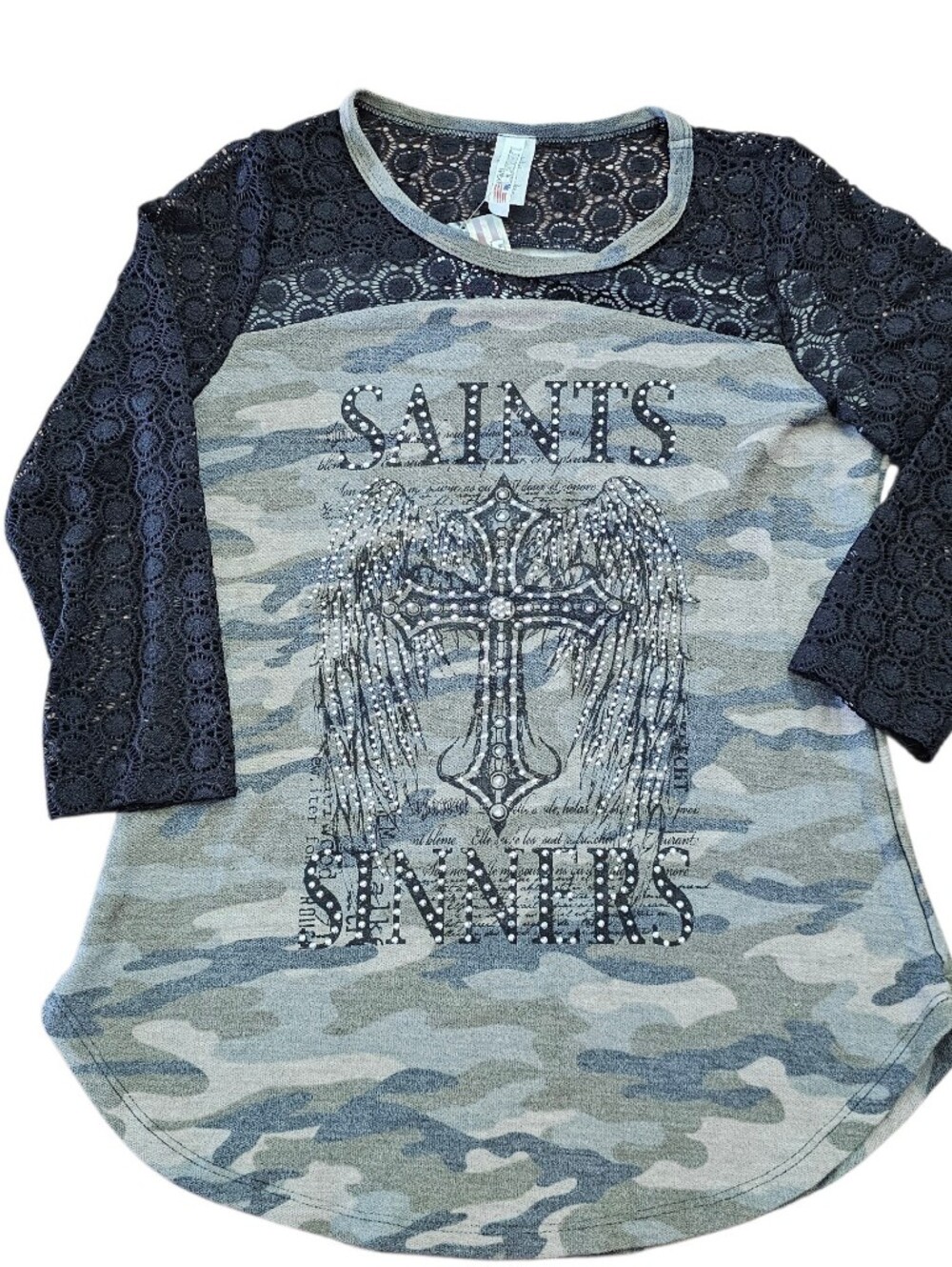 Liberty Wear Saints Sinners Camo Shirt NWT Size Medium